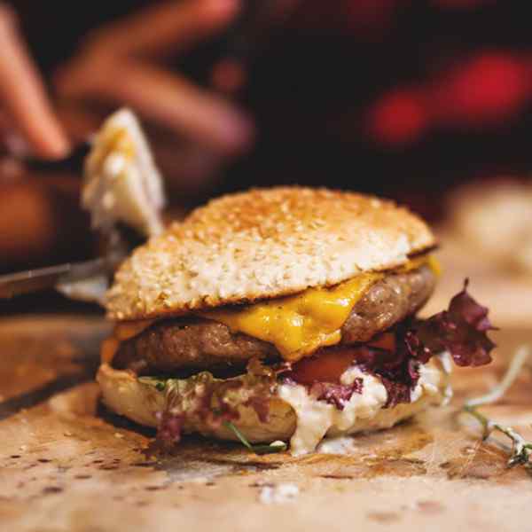 https://brew.rynogroup.com/wp-content/uploads/2017/05/inner_cell_burger_1.jpg